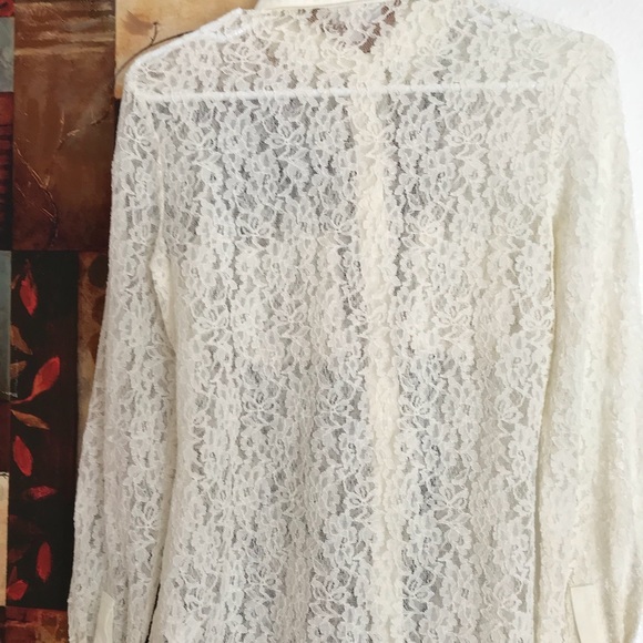 Beautiful cream blouse New with no tag - Picture 5 of 5